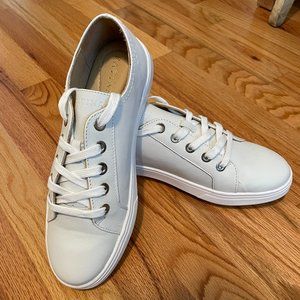 NEW Portland Leather/Patina Low Top Street Sneaker - White